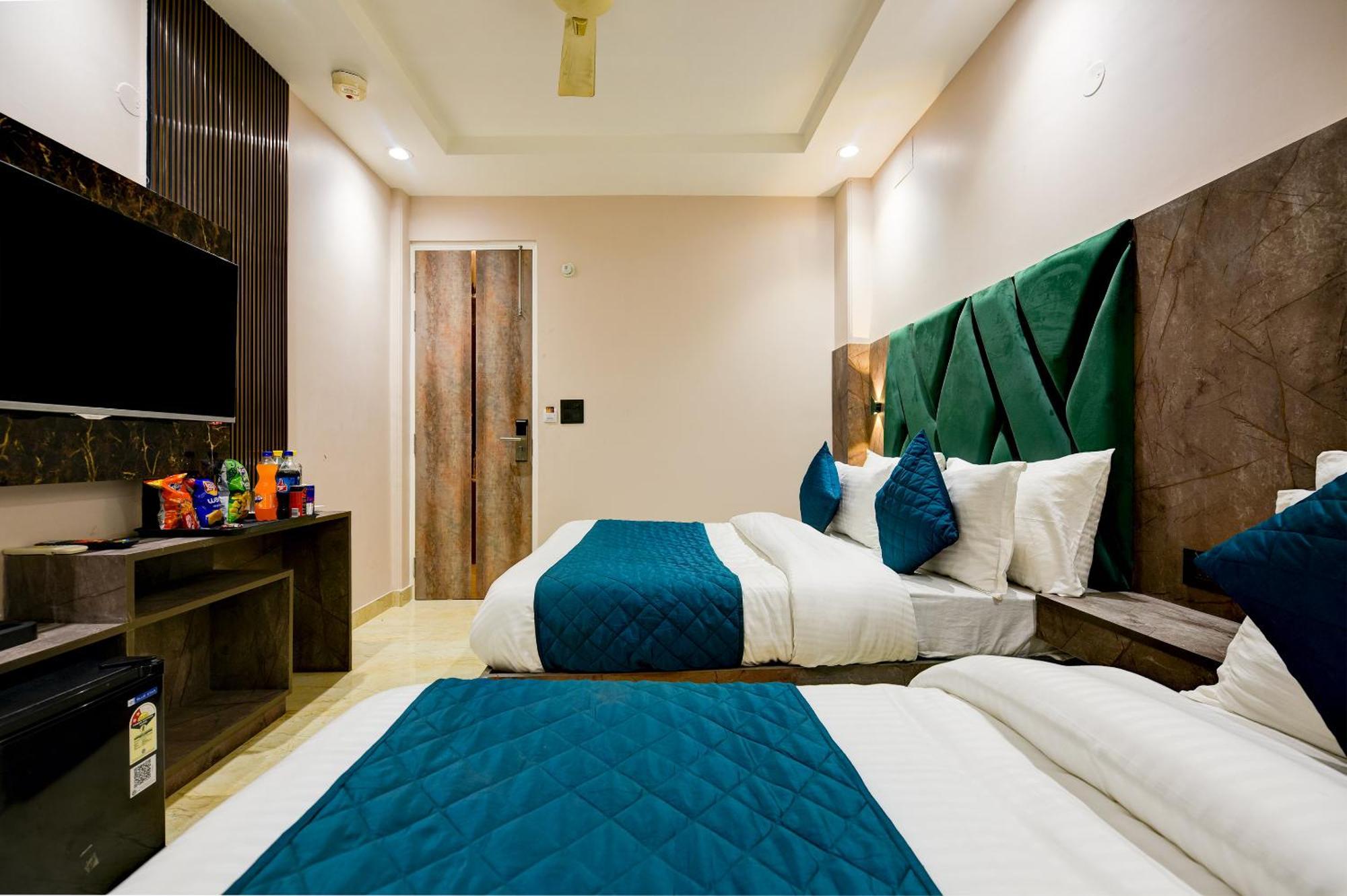 The Pearl Plaza Hotel In City Centre - Near New Delhi Railway Station Екстериор снимка
