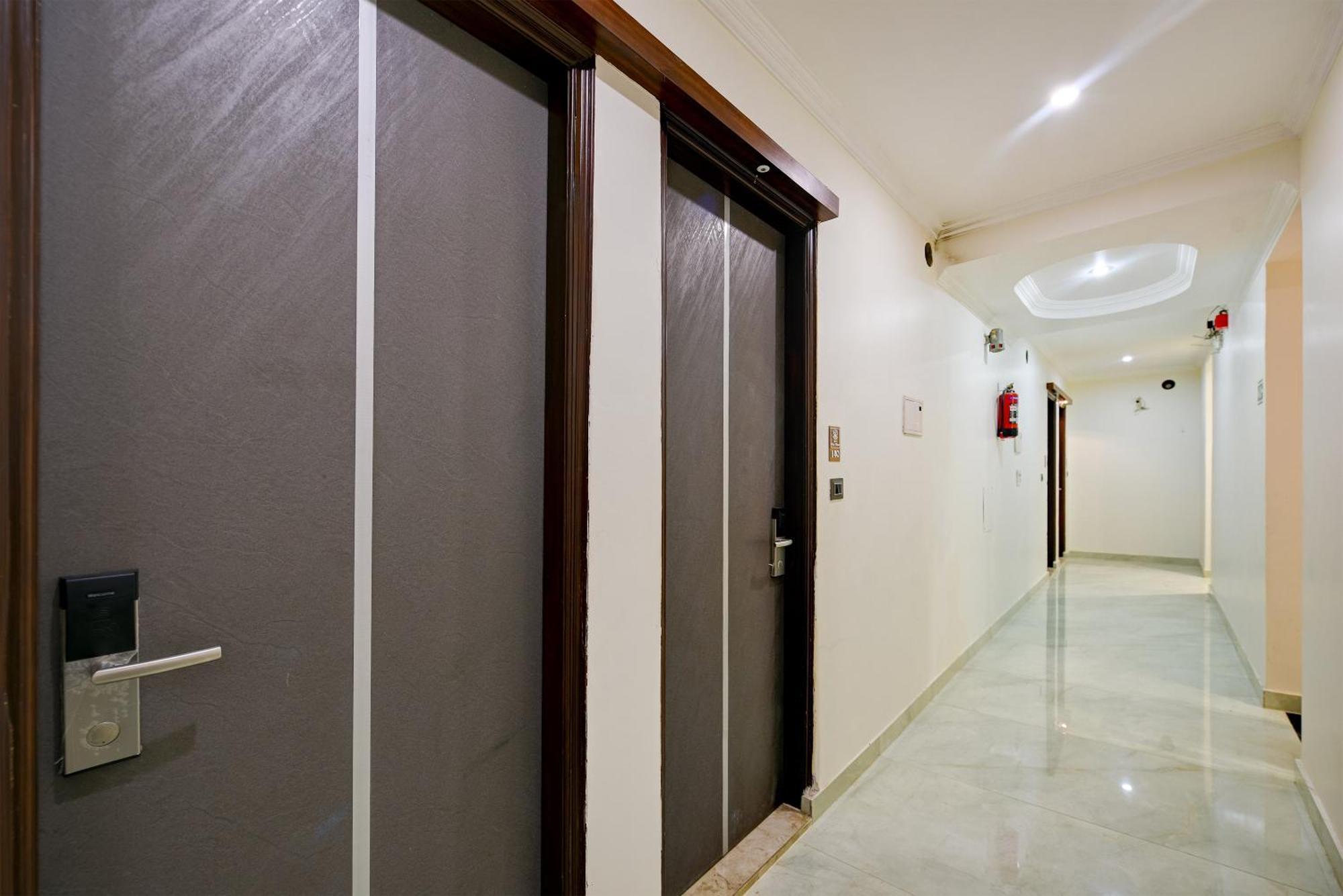 The Pearl Plaza Hotel In City Centre - Near New Delhi Railway Station Екстериор снимка