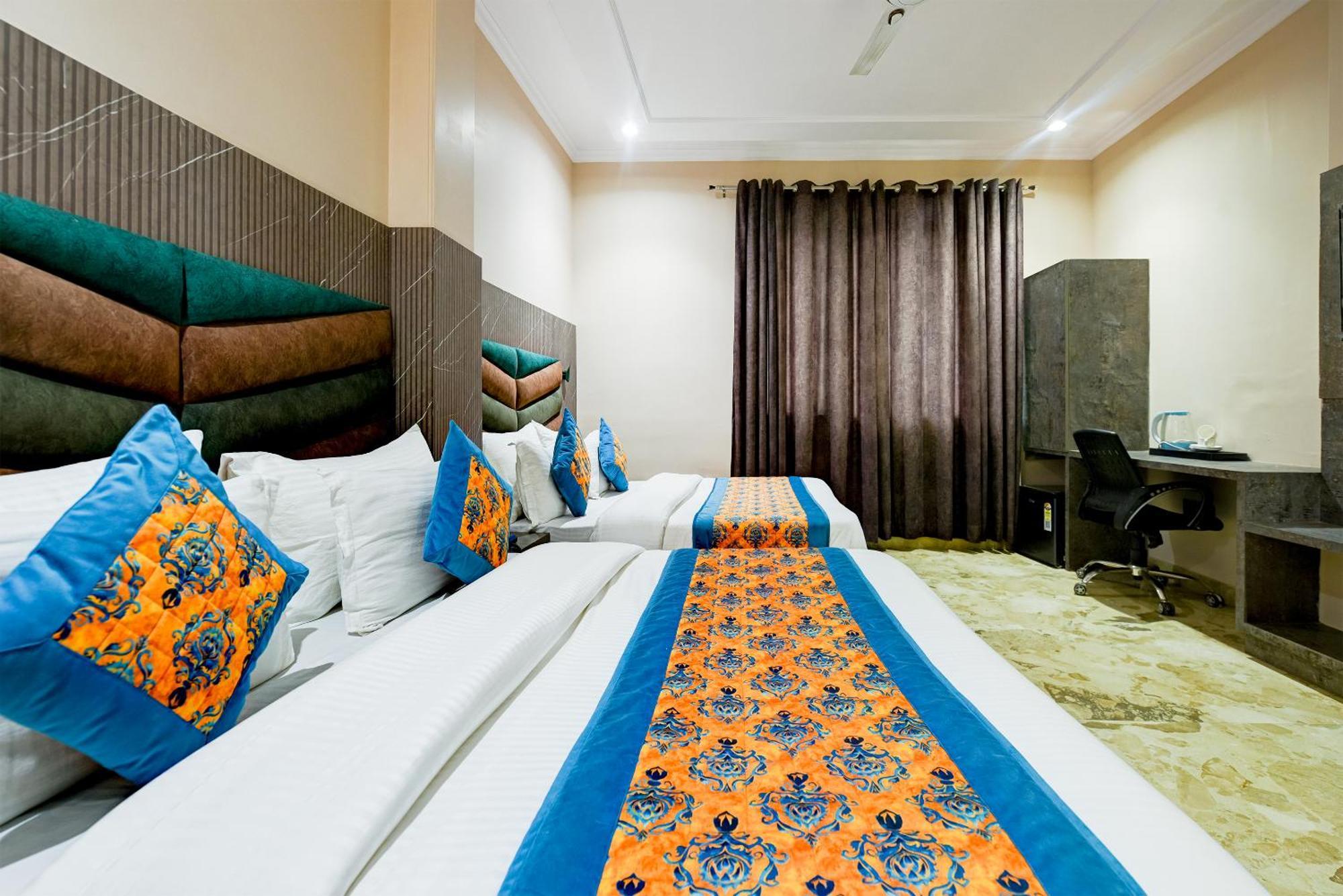 The Pearl Plaza Hotel In City Centre - Near New Delhi Railway Station Екстериор снимка