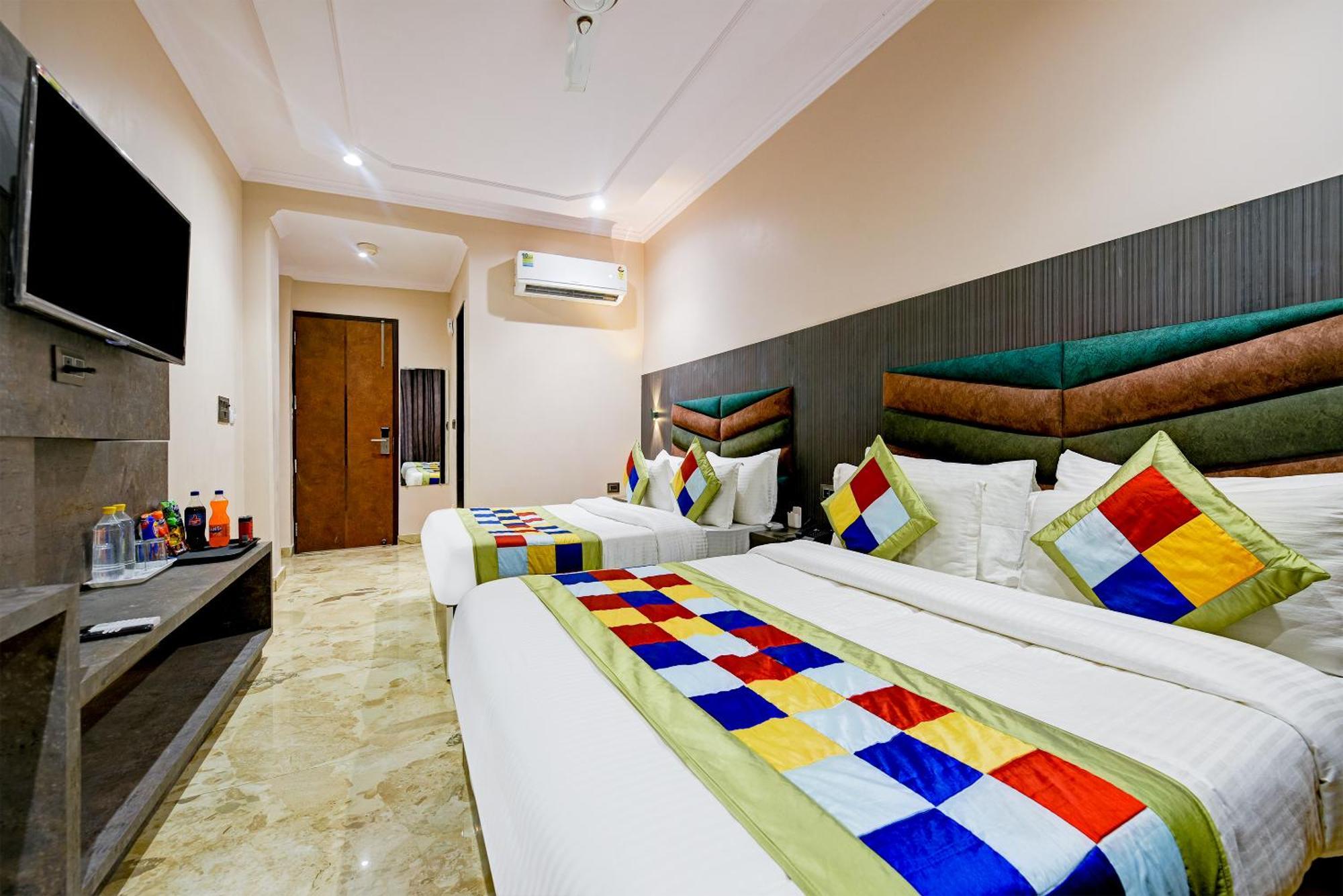 The Pearl Plaza Hotel In City Centre - Near New Delhi Railway Station Екстериор снимка